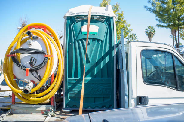 Best Portable toilet rental cost  in Amityville, NY